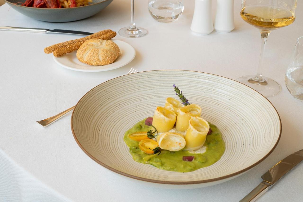 Almar Giardino Di Costanza Resort & Spa 마자라데발로 외부 사진
