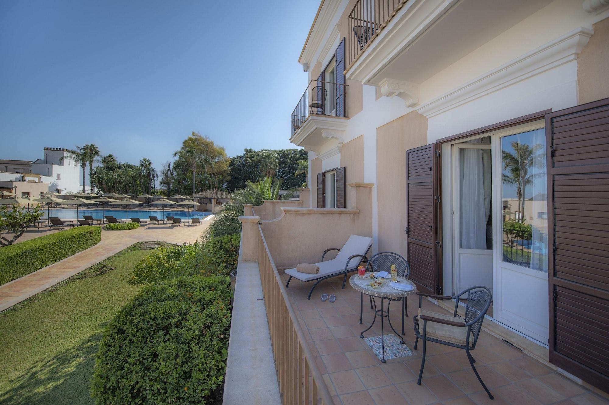Almar Giardino Di Costanza Resort & Spa 마자라데발로 외부 사진