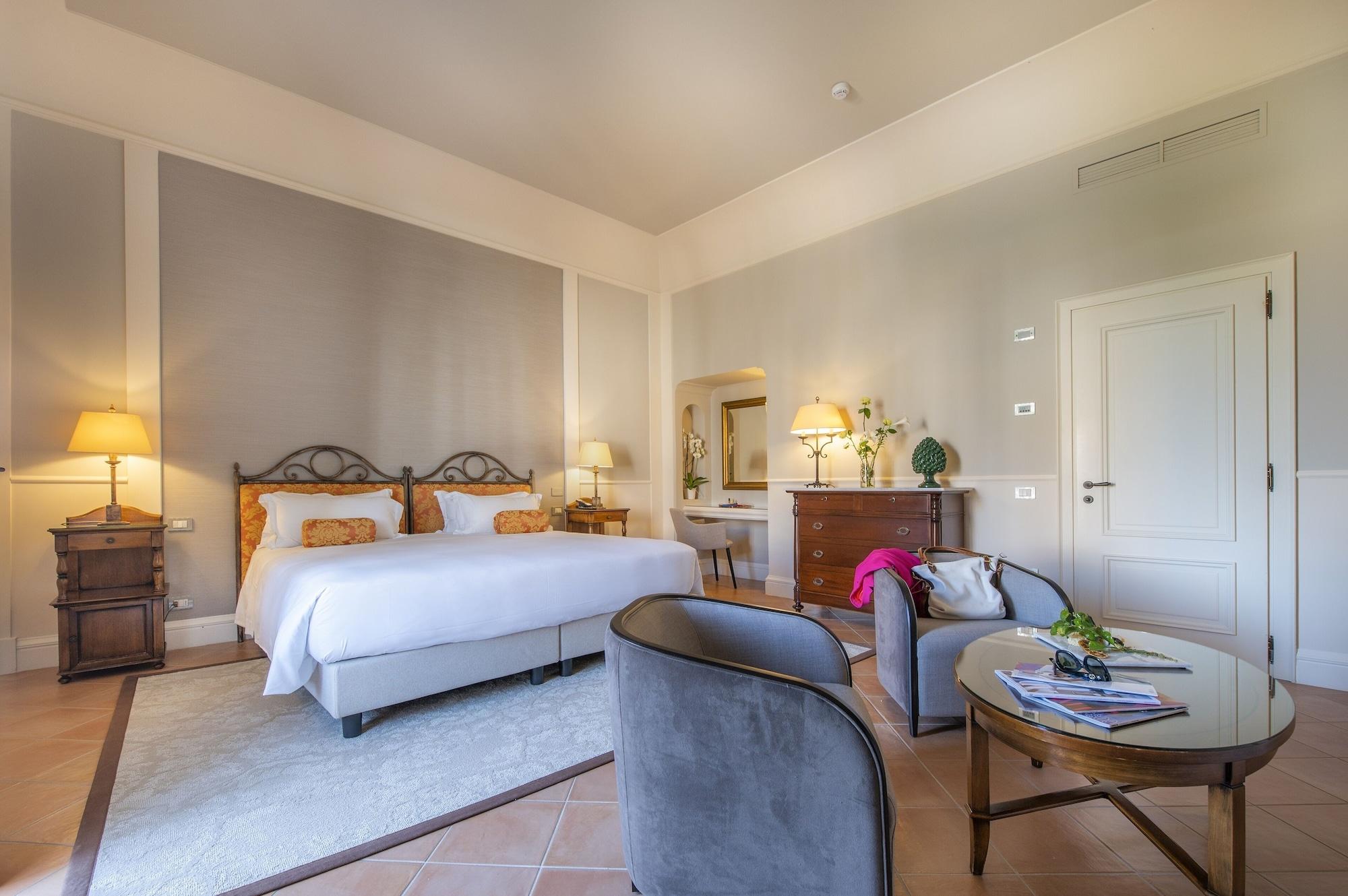 Almar Giardino Di Costanza Resort & Spa 마자라데발로 외부 사진